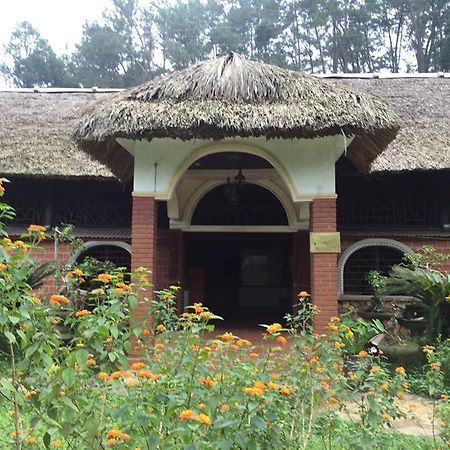Nam Phong Hotel Ham Yen Tuyen Quang Exterior foto