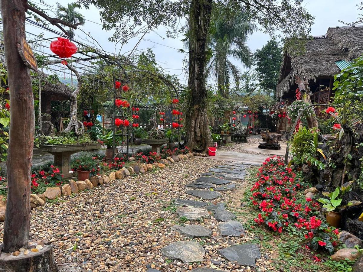 Nam Phong Hotel Ham Yen Tuyen Quang Exterior foto
