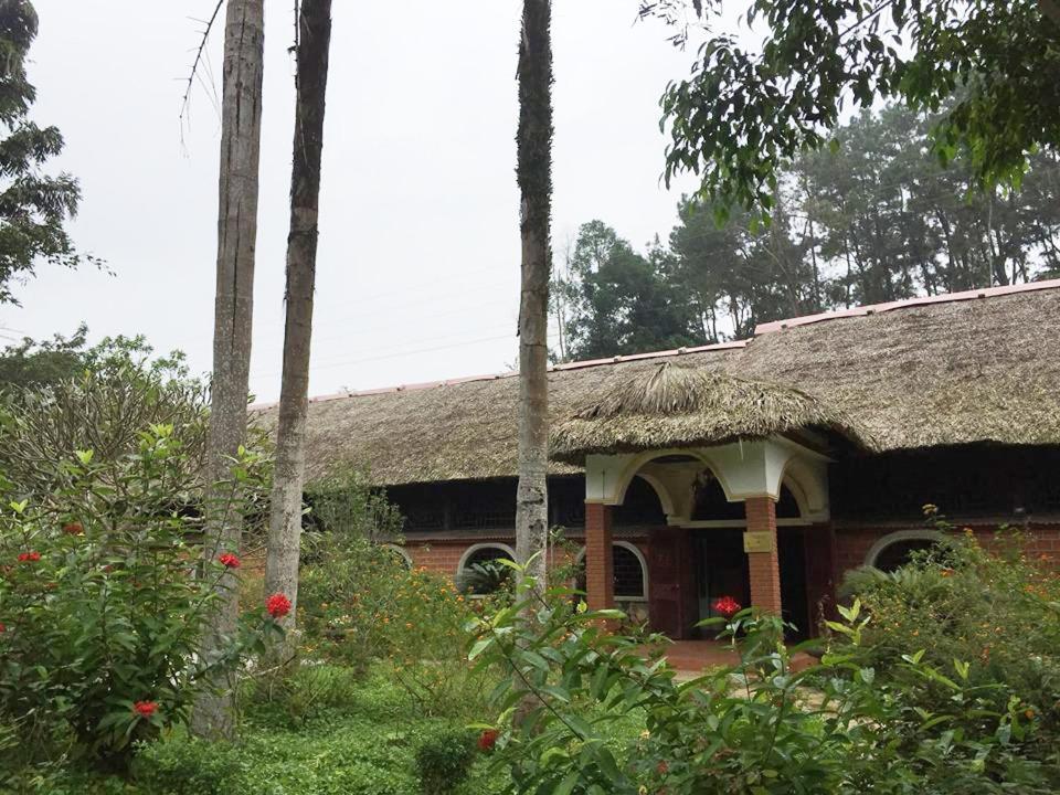 Nam Phong Hotel Ham Yen Tuyen Quang Exterior foto