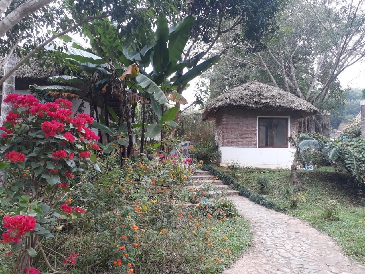 Nam Phong Hotel Ham Yen Tuyen Quang Exterior foto
