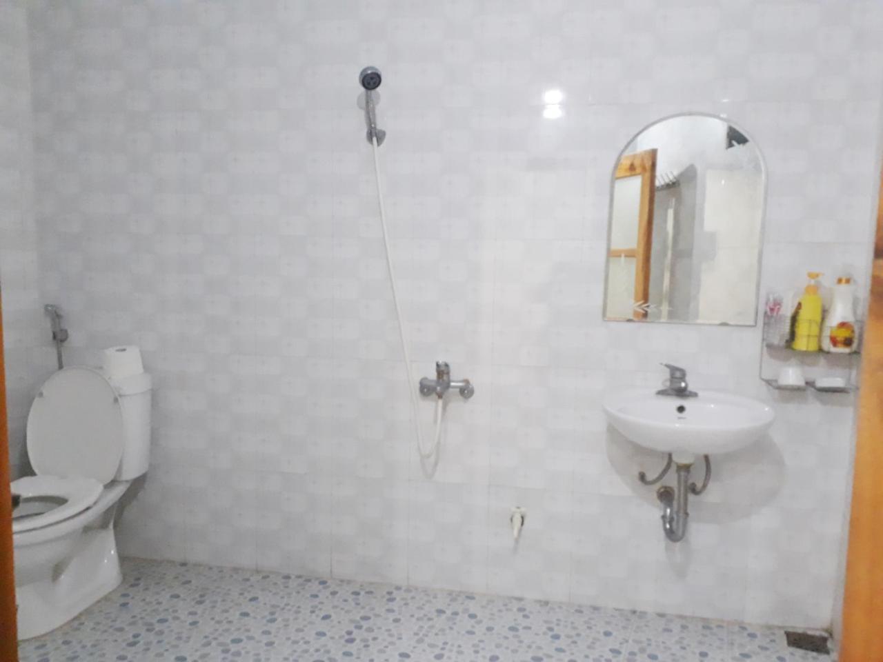 Nam Phong Hotel Ham Yen Tuyen Quang Exterior foto